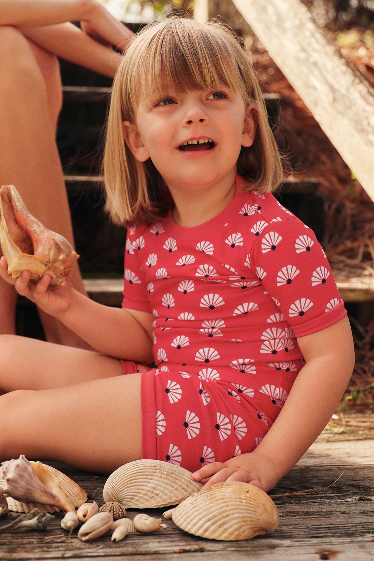 Kids Shorts Set in Tart Scallop Shell